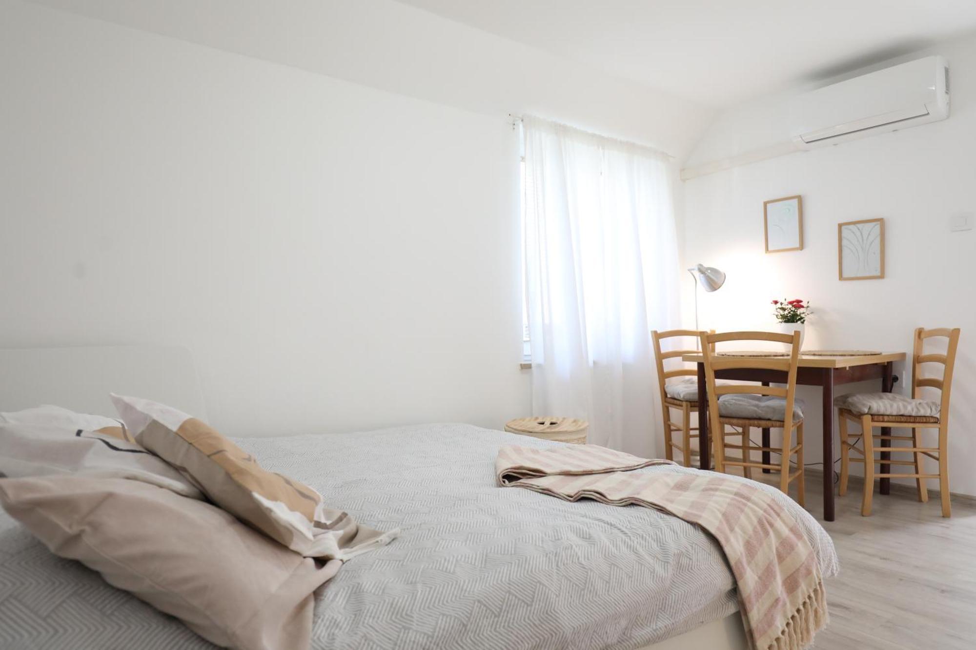Apartment Mir Pula Eksteriør billede